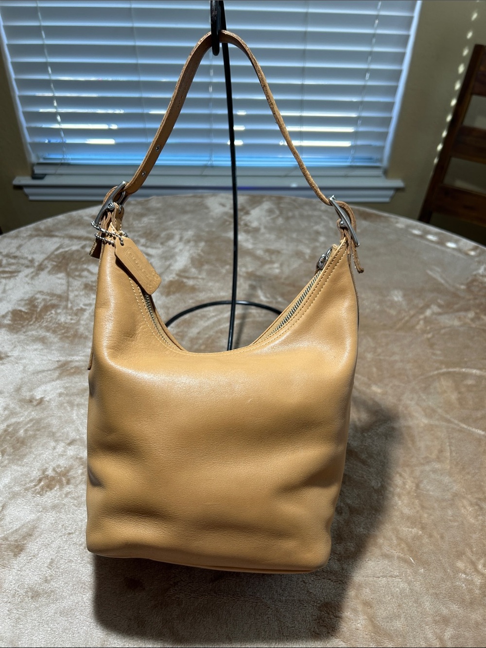 Coach Tan Leather Shoulder Hobo Bag with keychain